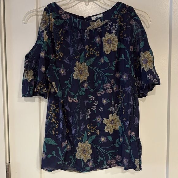 Old Navy flutter top - Picture 7 of 8